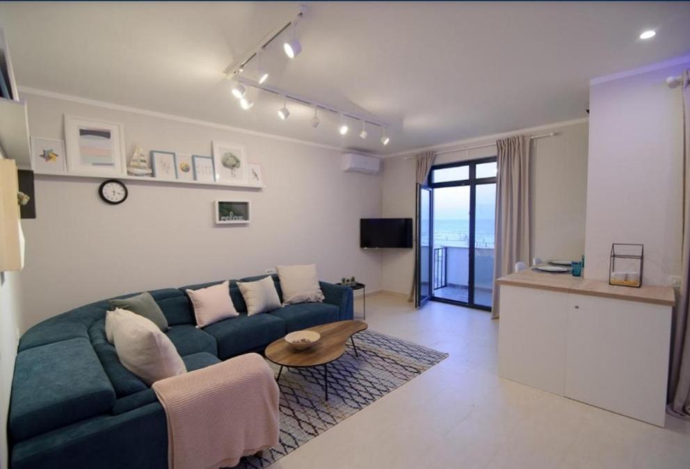 Ari Beach Apartment Năvodari Extérieur photo